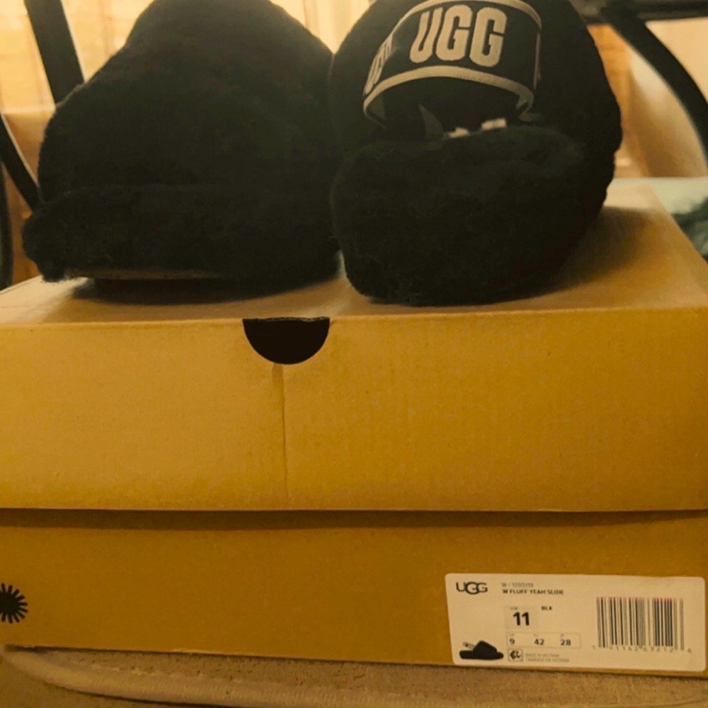 Ugh Womens Fluff yeah slippers/sandals